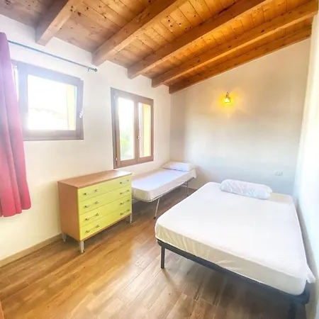 Apartment Pettirosso 6 *